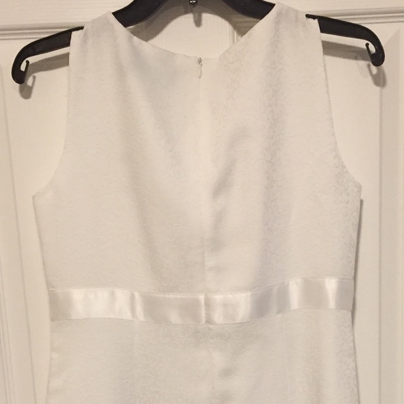 B. Moss Lined White Bow Dress  NWT  Sz 8 - Picture 3 of 4